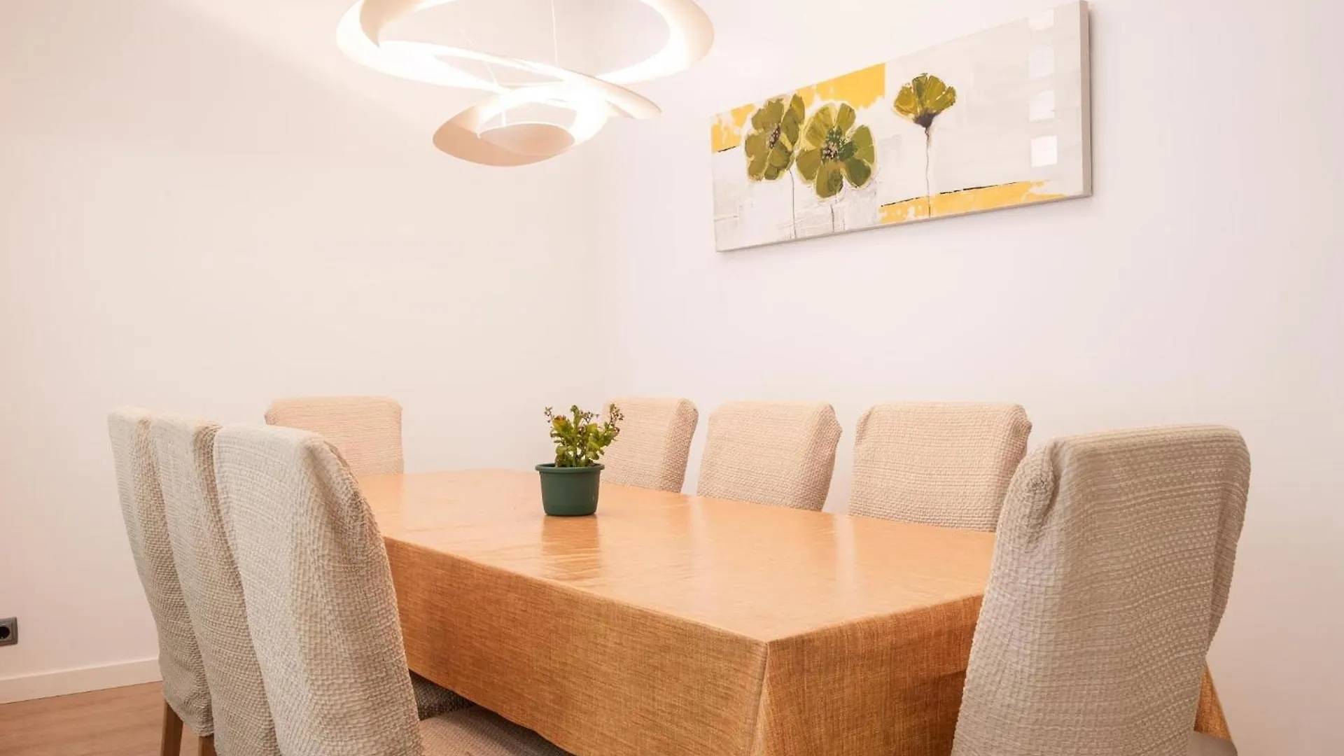 Townhouse San Sebastia By Sunvillas Mallorca Pollença