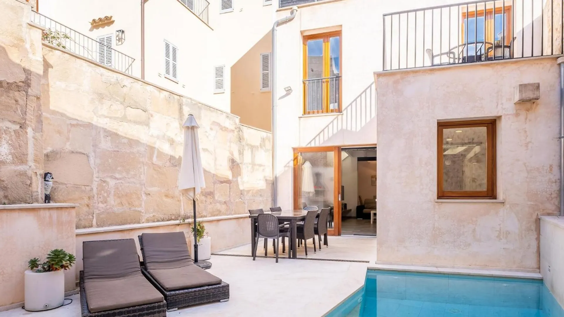 Hébergement de vacances Townhouse San Sebastia By Sunvillas Mallorca Pollença Espagne
